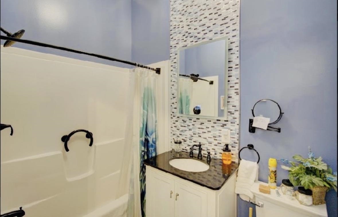 1213 Center Avenue Bay City, MI 48708 - Photo 28 of 43