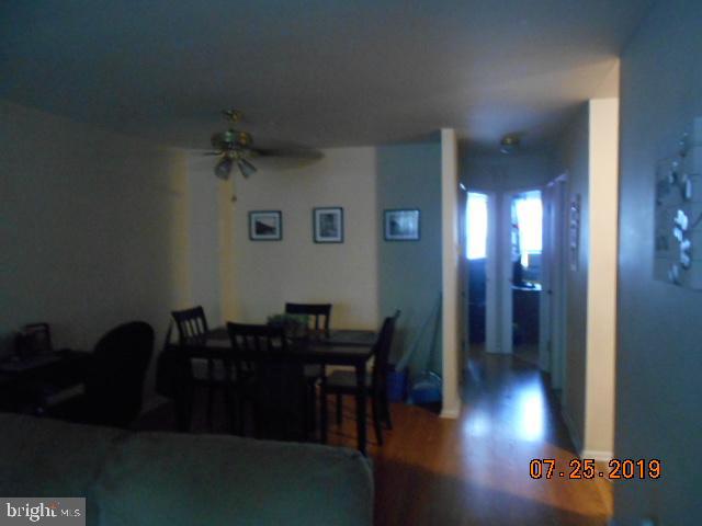 12456 Knights Road Philadelphia, PA 19154 - Photo 3 of 20 Gallery Image 3