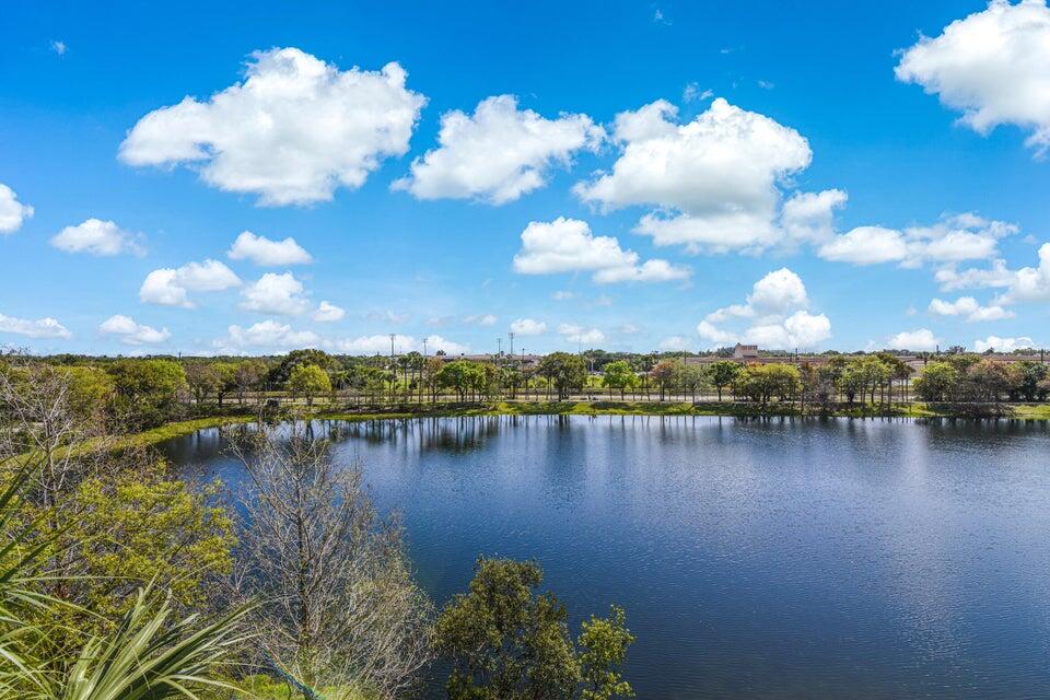 1660 Renaissance Commons Boulevard, Unit 2407 Boynton Beach, FL 33426 - Photo 2 of 31 20240318155032648475000000-o