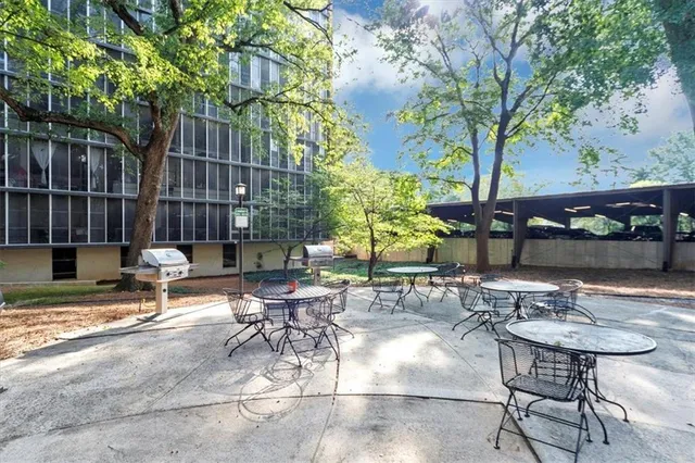 $254,900 | 3060 Pharr Ct N Northwest, Unit 423, Atlanta, GA 30305