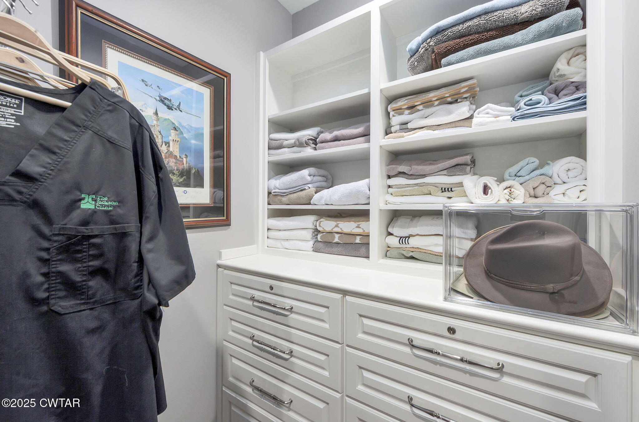 119 Bascom Road Jackson, TN 38305 - Photo 24 of 49 a bathroom with a bathtub and shower