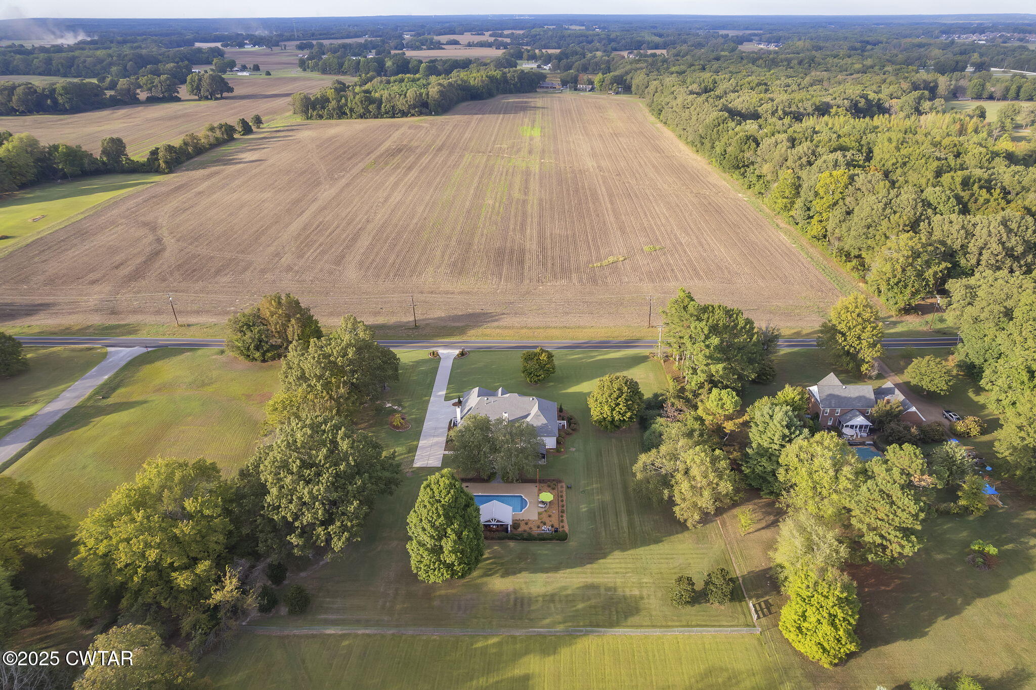 119 Bascom Road Jackson, TN 38305 - Photo 48 of 49 an aerial view of residential houses with outdoor space