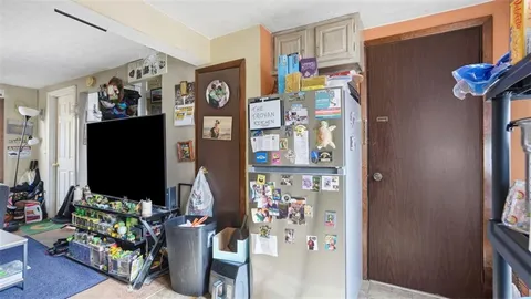 $150,000 | 1054-1056 Cleveland Avenue, Brackenridge, PA 15014