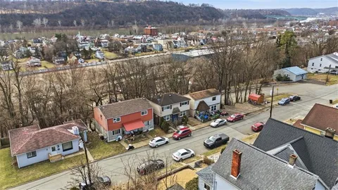 $150,000 | 1054-1056 Cleveland Avenue, Brackenridge, PA 15014