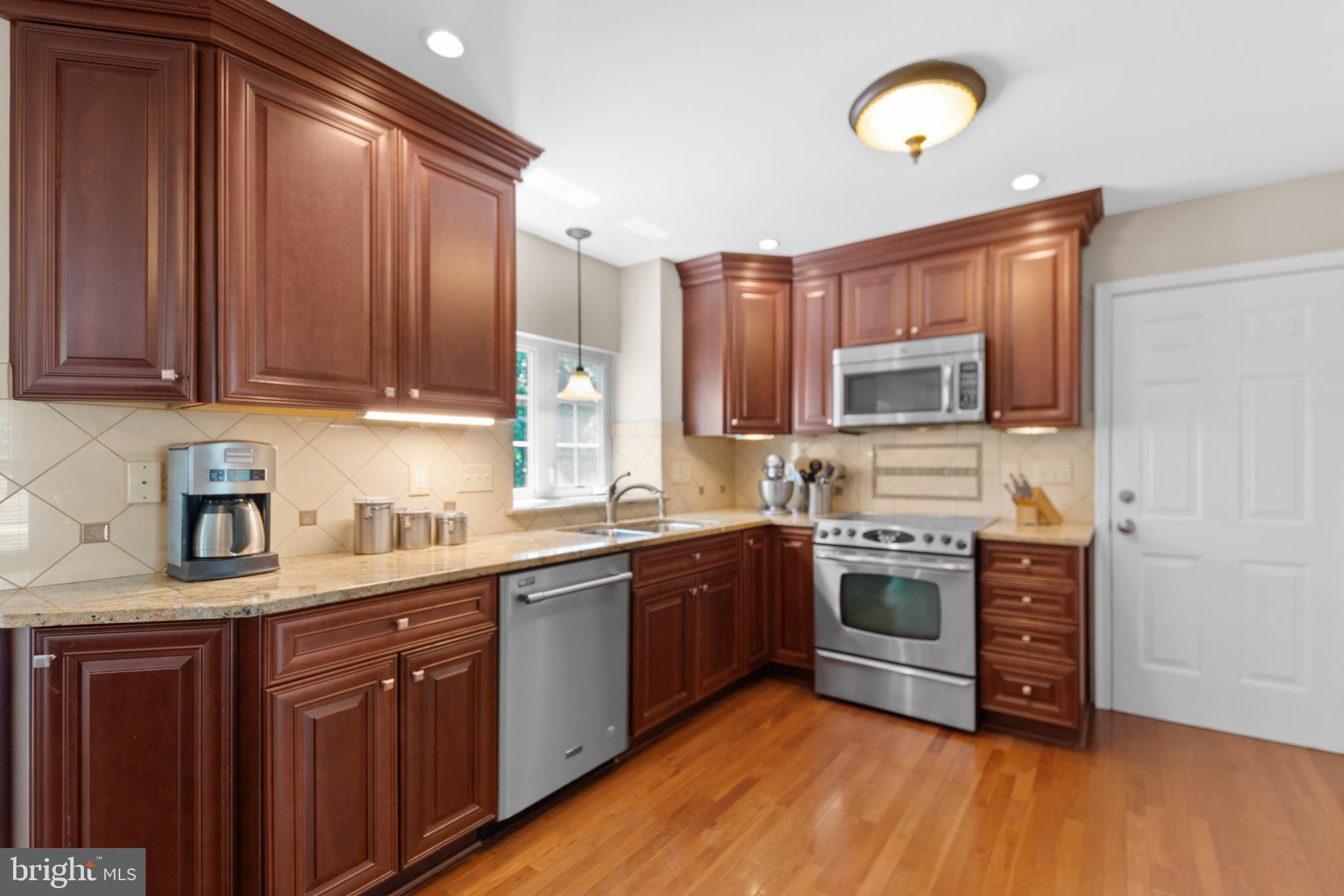 150 Walnut Creek Road Huntingtown, MD 20639 - Photo 4 of 40