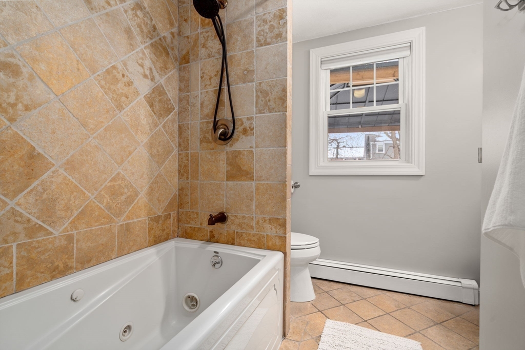 25 Shadow Road Melrose, MA 02176 - Photo 17 of 42