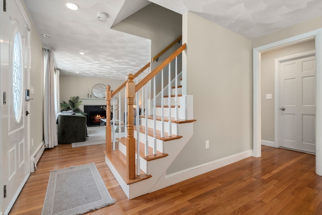 25 Shadow Road Melrose, MA 02176 - Photo 19 of 42