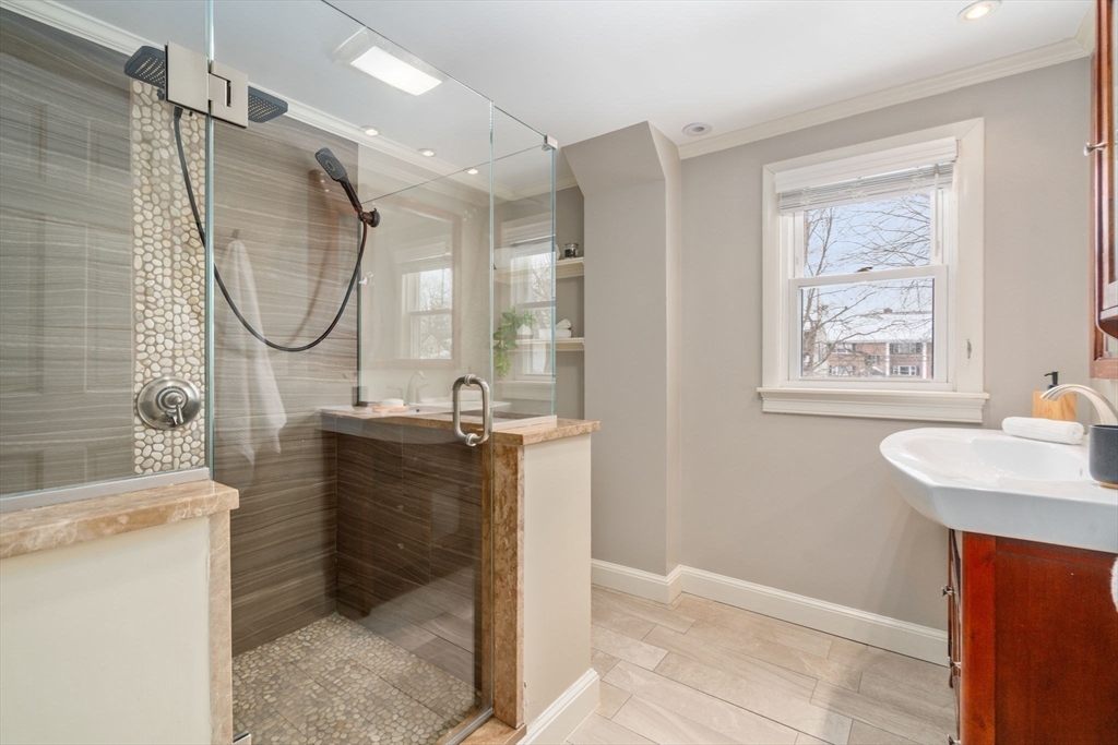 25 Shadow Road Melrose, MA 02176 - Photo 23 of 42