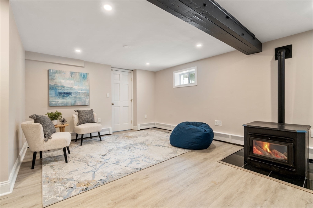 25 Shadow Road Melrose, MA 02176 - Photo 33 of 42