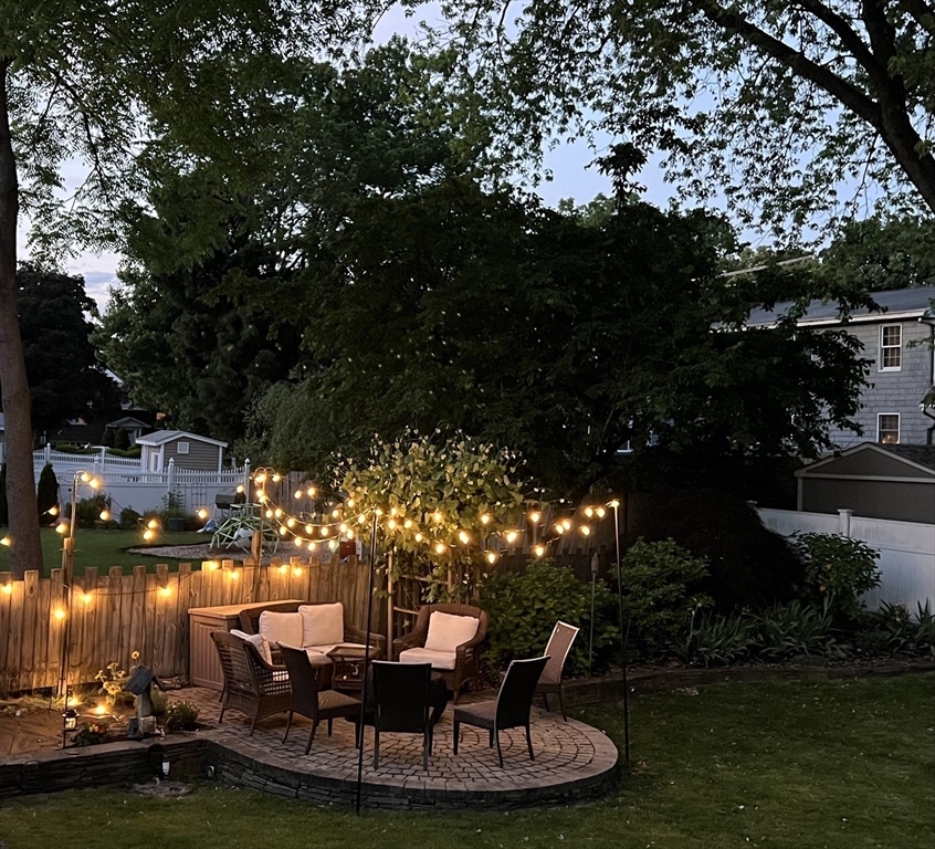 25 Shadow Road Melrose, MA 02176 - Photo 37 of 42