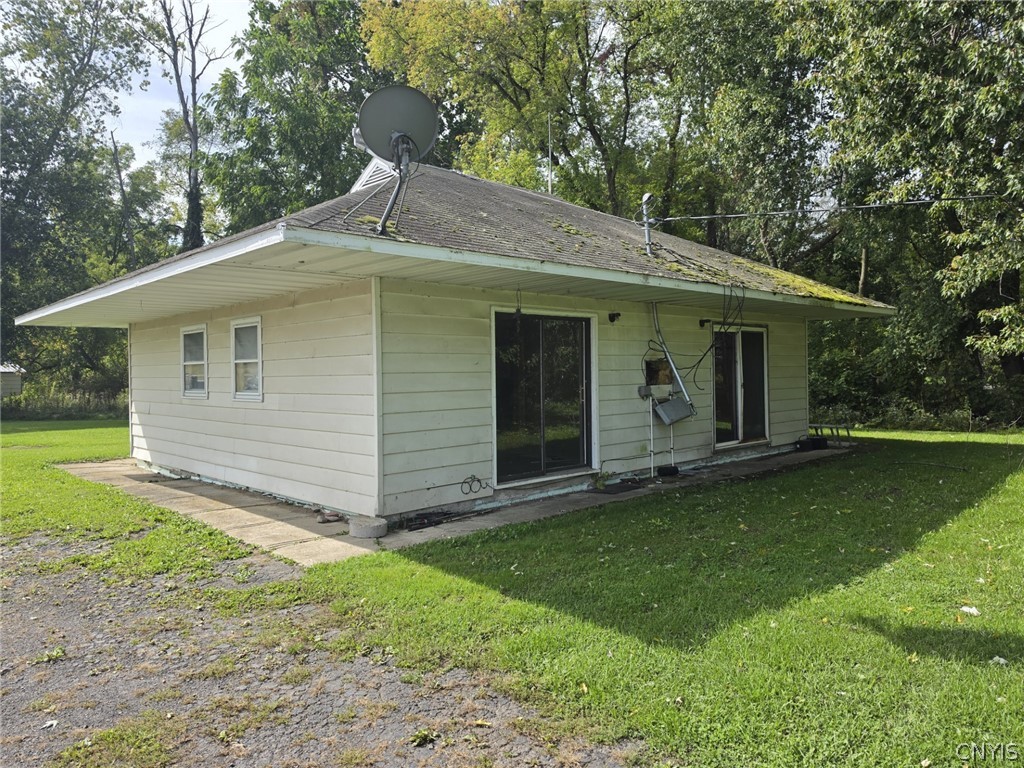 1041A Old State Rte 31 Elbridge, NY 13112 - Photo 8 of 32 Gallery Image 8