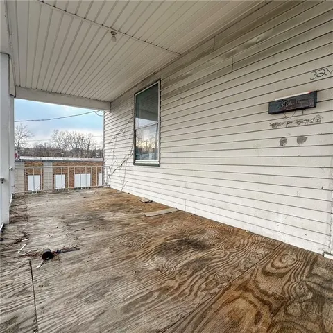 a view of a house with a roof