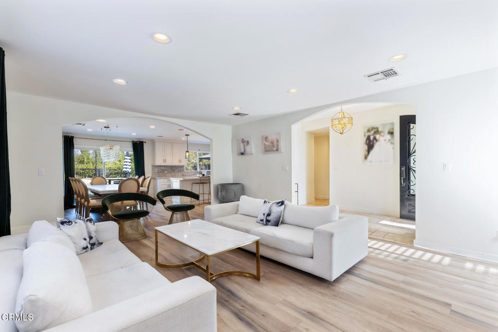 3623 St Elizabeth Road Glendale, CA 91206 - Photo 8 of 52 3623StElizabeth-10