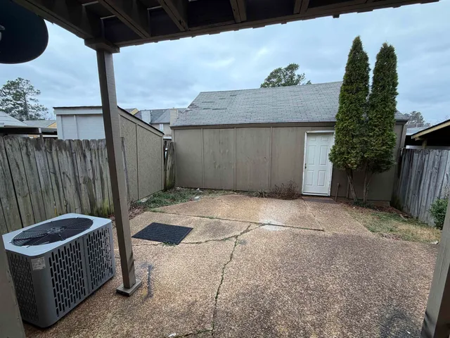 $120,000 | 5232 Chatfield Drive, Unit 5232, Memphis, TN 38116