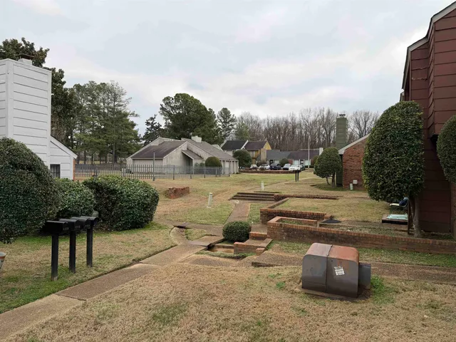$120,000 | 5232 Chatfield Drive, Unit 5232, Memphis, TN 38116