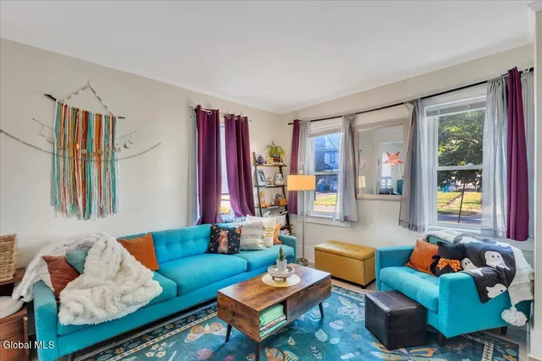 $250,000 | 212 East Main Street, Johnstown, NY 12095