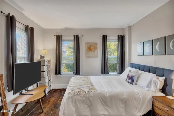 $250,000 | 212 East Main Street, Johnstown, NY 12095