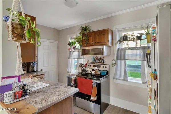 $250,000 | 212 East Main Street, Johnstown, NY 12095