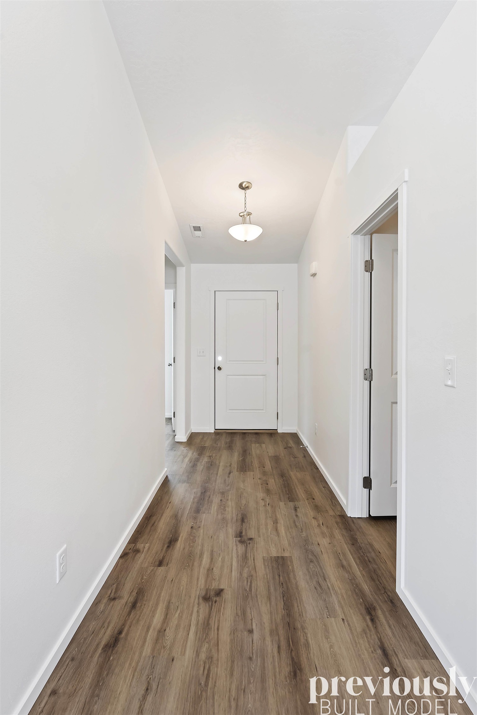 18808 East Riverside Avenue Spokane Valley, WA 99016 - Photo 2 of 13 Gallery Image 2