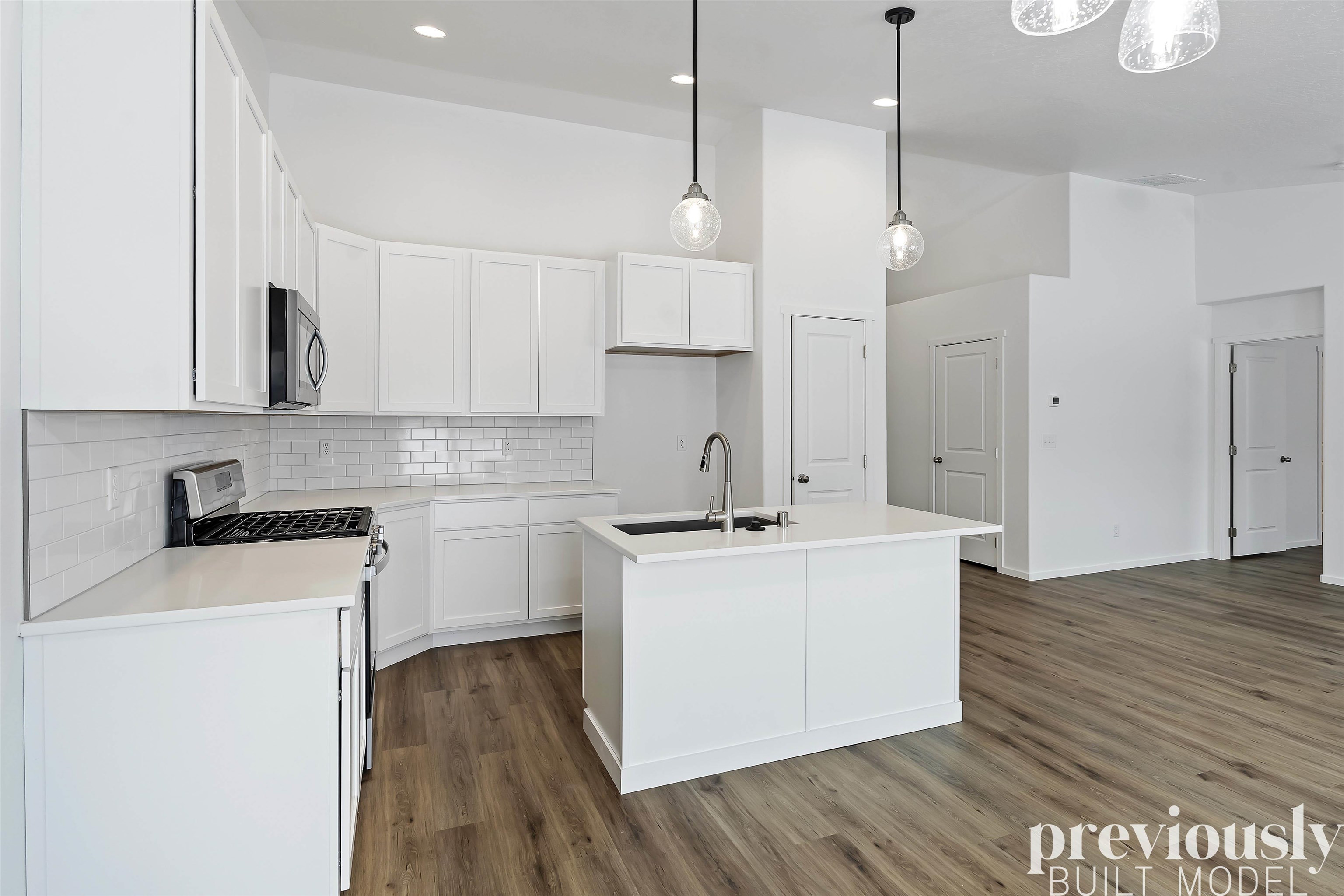 18808 East Riverside Avenue Spokane Valley, WA 99016 - Photo 7 of 13 Gallery Image 7