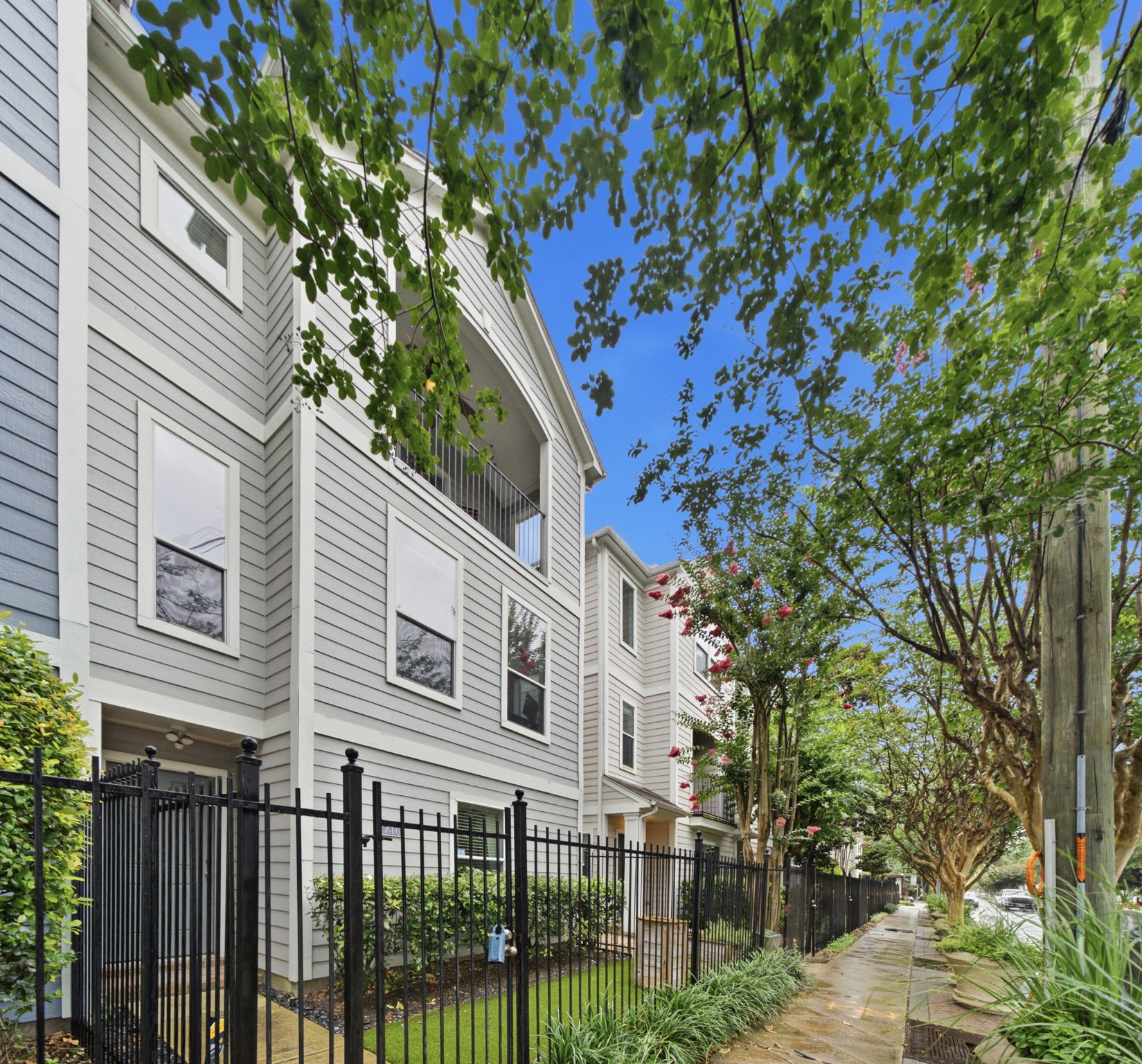 1716 Elgin Street Houston, TX 77004 - Photo 4 of 35