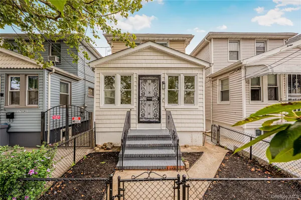 $789,000 | 173-43 103rd Road | Jamaica