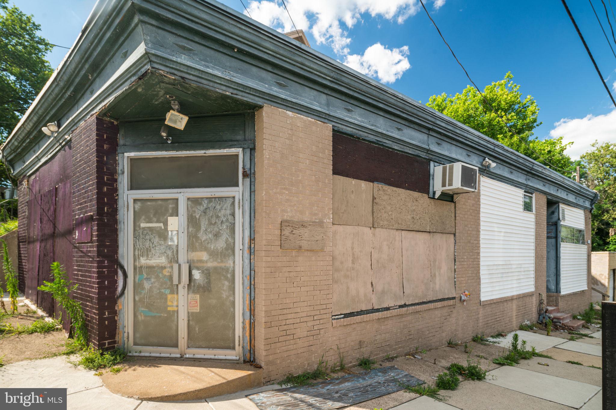 7501 Parkview Road Upper Darby, PA 19082 - Photo 23 of 28