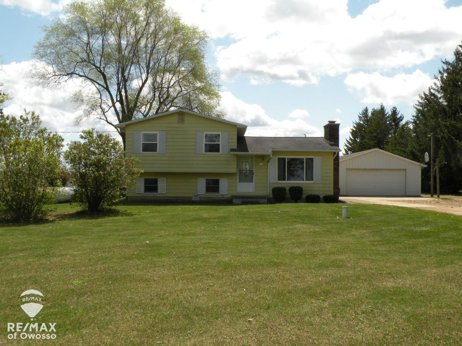 3768 Allan Road Owosso, MI 48867 - Photo 1 of 20 Welcome!