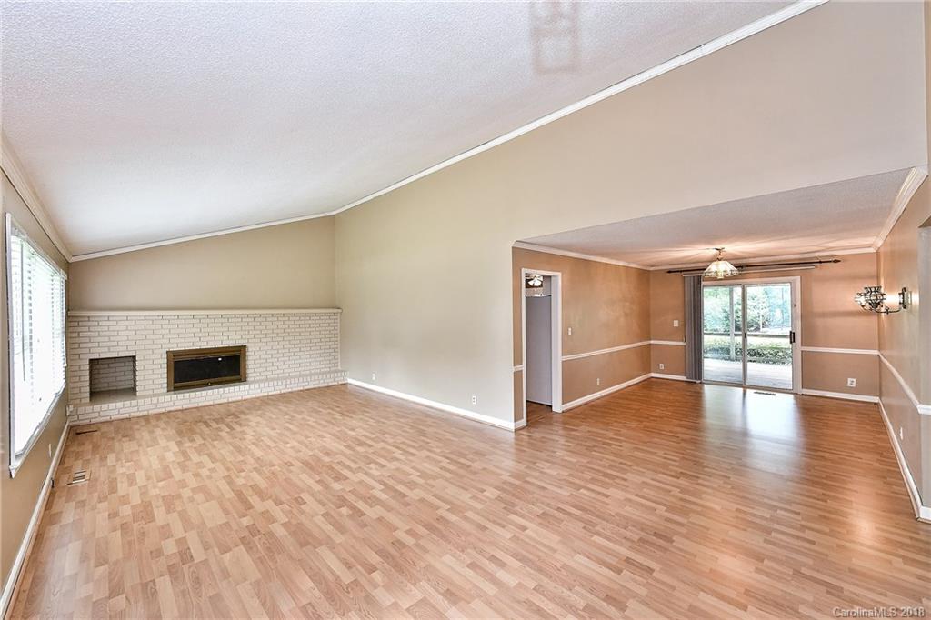 1053 Palmyra Drive Tega Cay, SC 29708 - Photo 2 of 35 Gallery Image 2