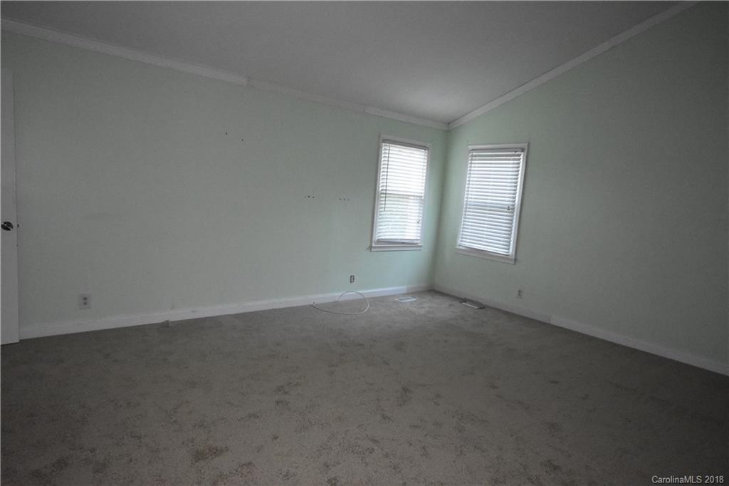 1053 Palmyra Drive Tega Cay, SC 29708 - Photo 19 of 35 Gallery Image 19
