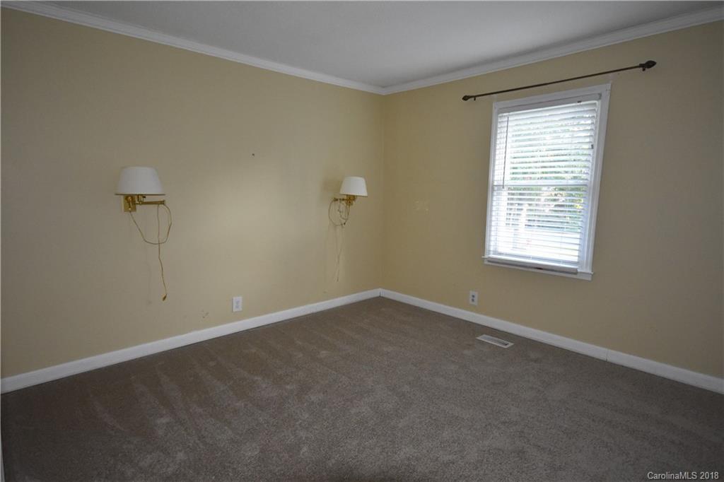1053 Palmyra Drive Tega Cay, SC 29708 - Photo 21 of 35 Gallery Image 21