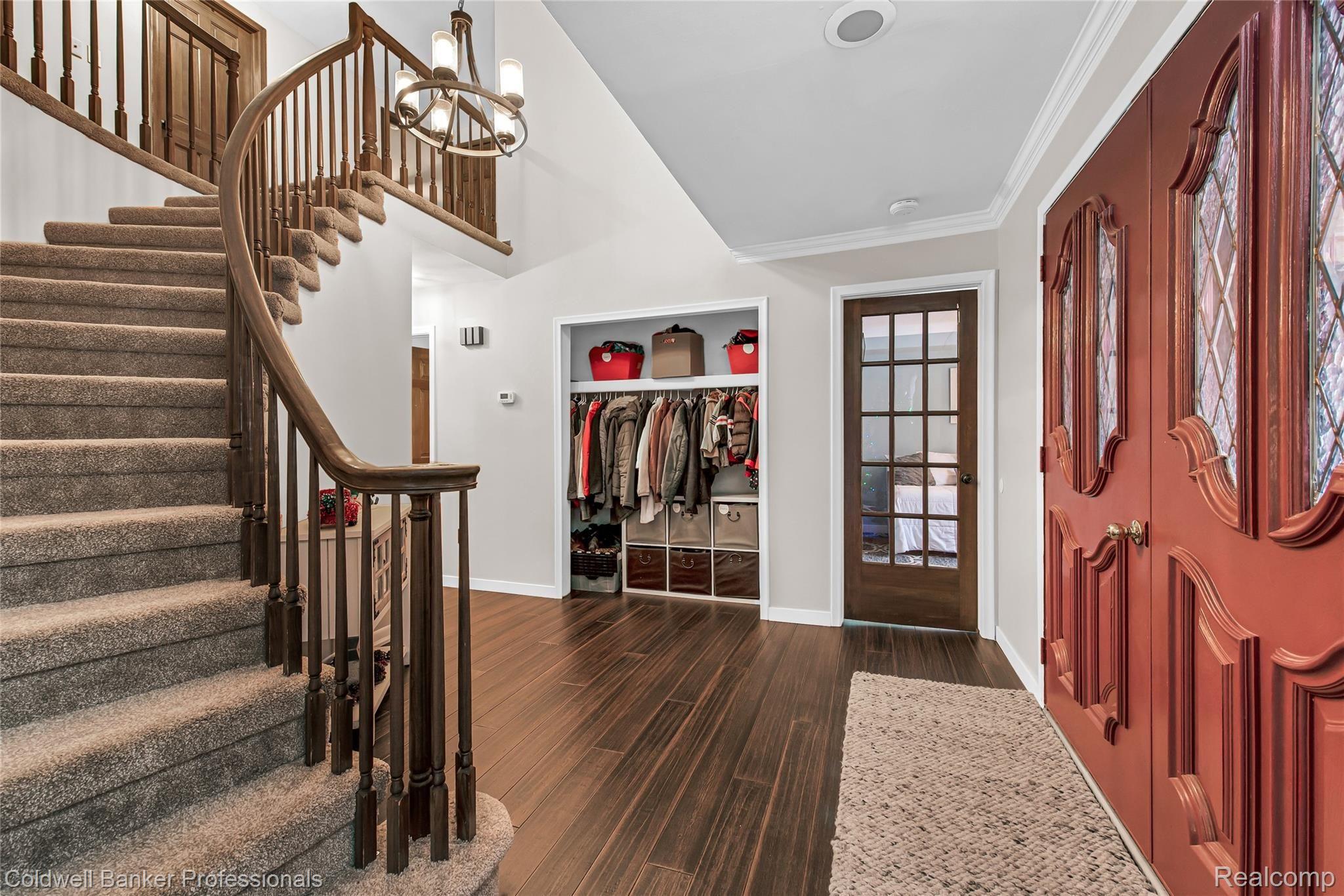 433 Lake Forest Road Rochester, MI 48309 - Photo 18 of 38 433 Lake Forest Rochester Hills7944.jpg
