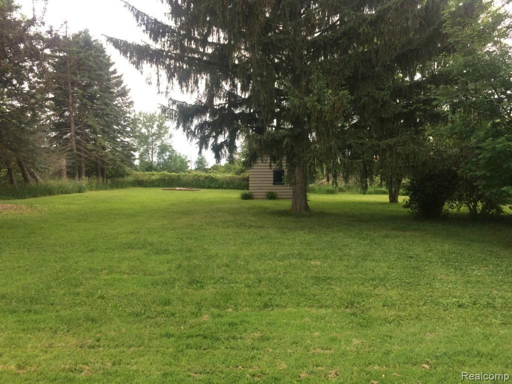 12408 Linden Road Linden, MI 48451 - Photo 6 of 12