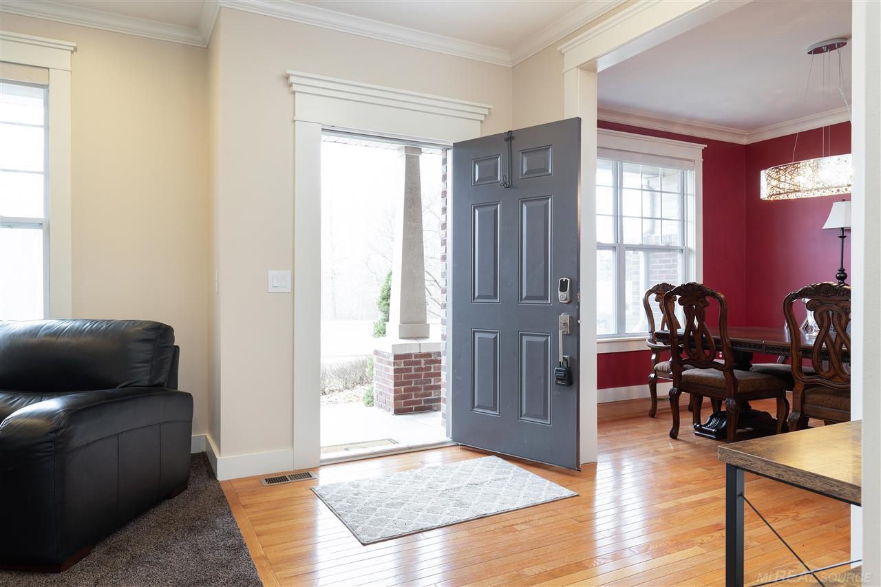 3099 Graham Drive Rochester Hills, MI 48307 - Photo 4 of 49