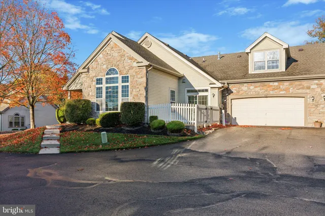$569,900 | 64 Legacy Oaks Drive, Richboro, PA 18954