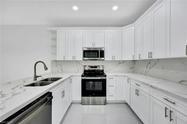 $389,999 | 1137 Rahway Street, Lehigh Acres, FL 33974