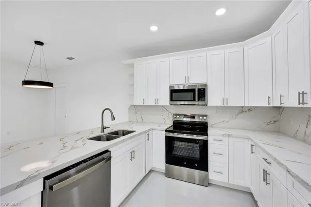 $389,999 | 1137 Rahway Street, Lehigh Acres, FL 33974