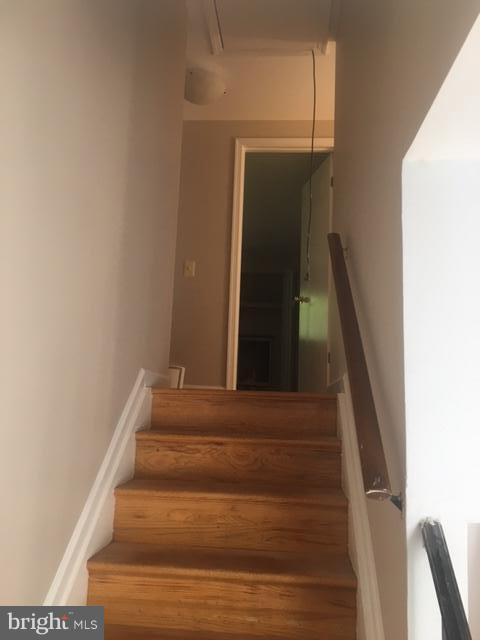 6 Countryside Court Silver Spring, MD 20905 - Photo 5 of 16 Interior (General)