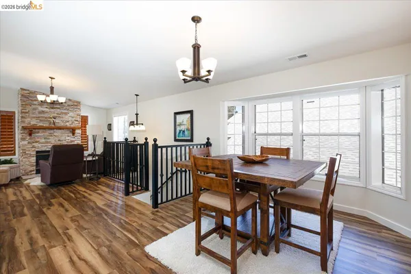 $1,395,000 | 9400 Mountain Boulevard, Oakland, CA 94605