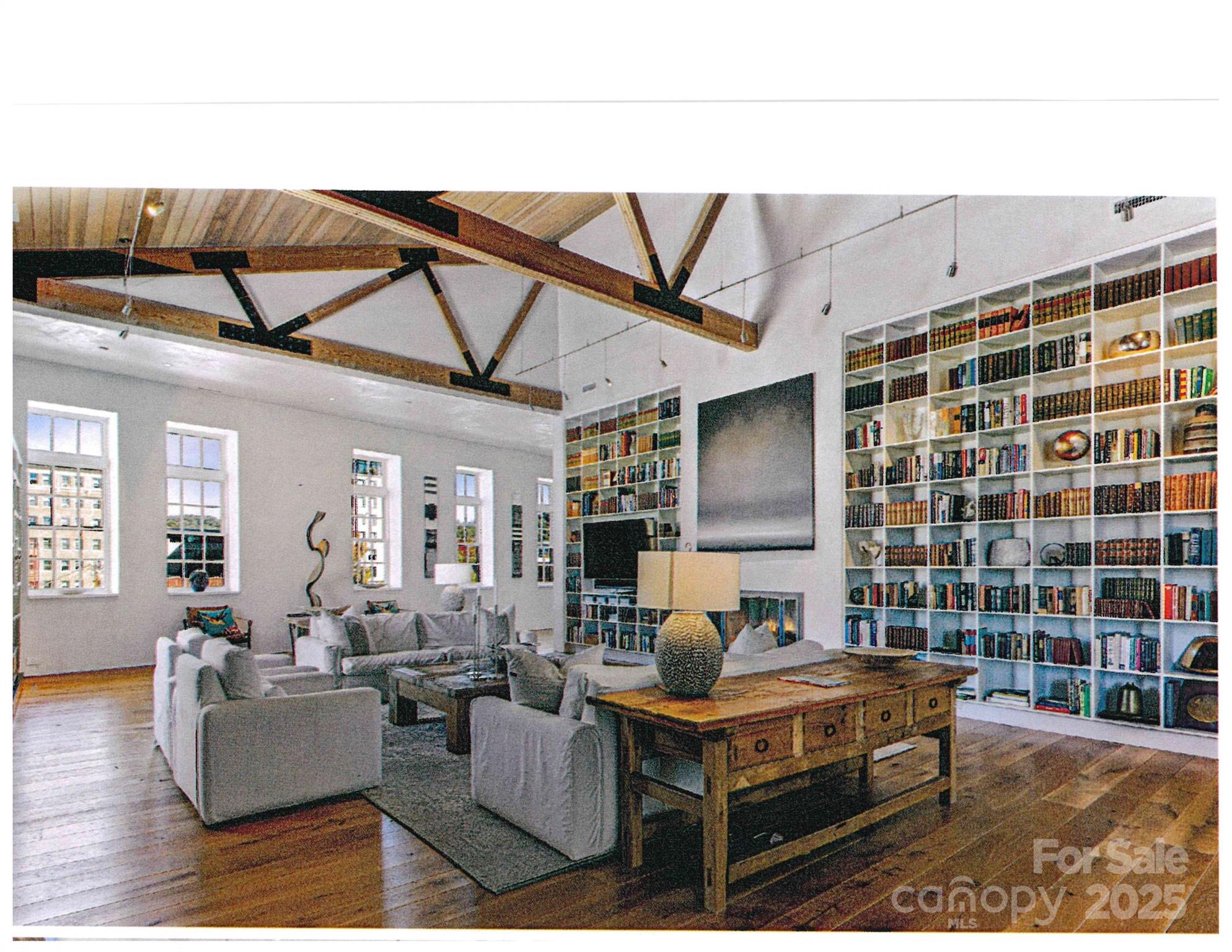 186 Camptown Road Brevard, NC 28712 - Photo 38 of 38 a living room with furniture