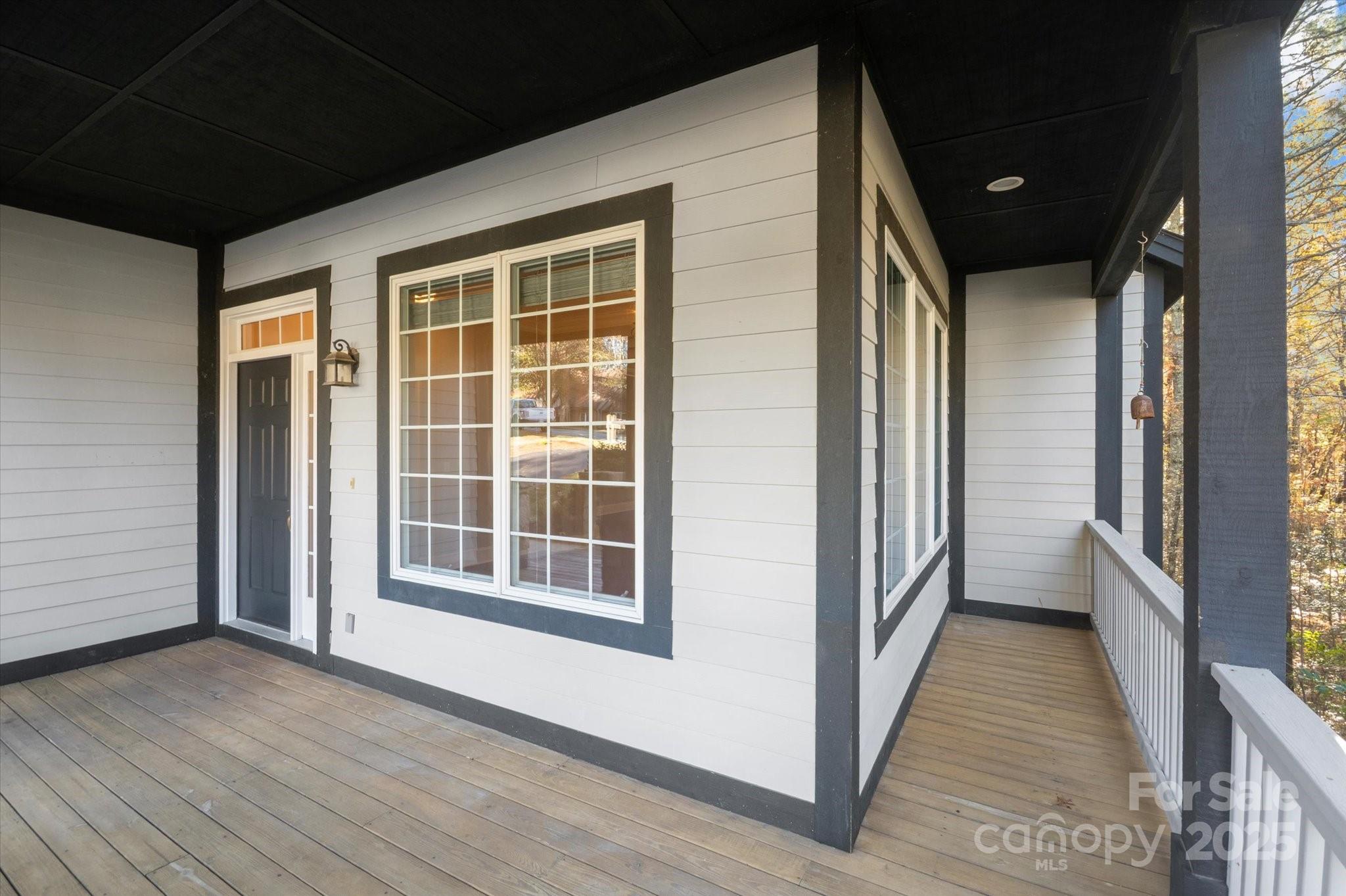 186 Camptown Road Brevard, NC 28712 - Photo 5 of 38 a view of a balcony