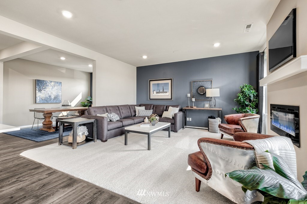 21131 Meridian Drive Southeast, Unit P24 Bothell, WA 98021 - Photo 13 of 38 Gallery Image 13