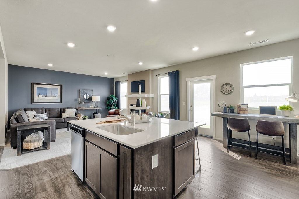 21131 Meridian Drive Southeast, Unit P24 Bothell, WA 98021 - Photo 20 of 38 Gallery Image 20
