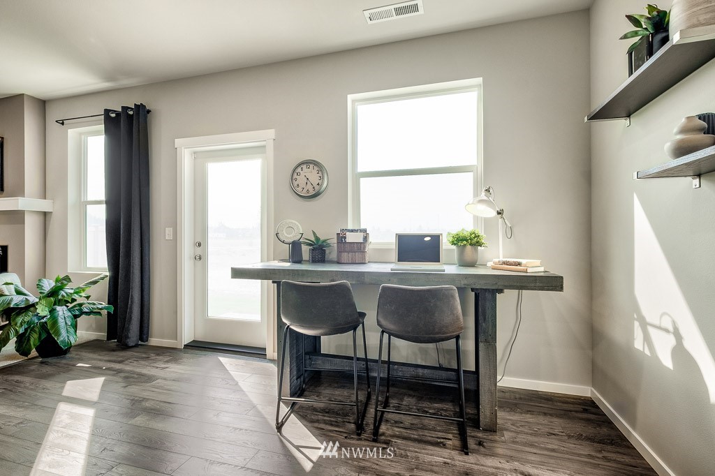 21131 Meridian Drive Southeast, Unit P24 Bothell, WA 98021 - Photo 23 of 38 Gallery Image 23