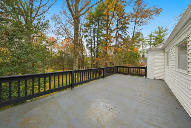 $1,249,000 | 55 Sunny Reach Drive, West Hartford, CT 06117