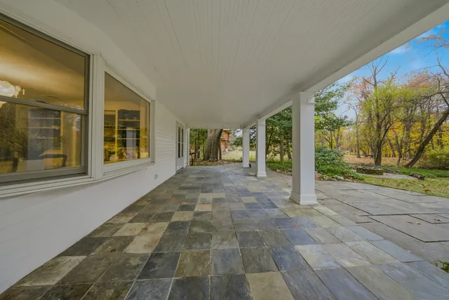 $1,249,000 | 55 Sunny Reach Drive, West Hartford, CT 06117