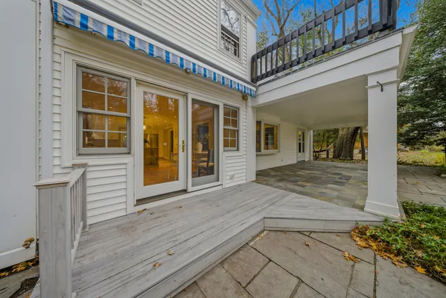 $1,249,000 | 55 Sunny Reach Drive, West Hartford, CT 06117