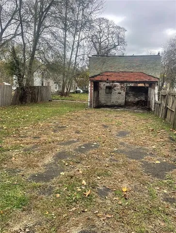 $27,500 | 814 3rd Avenue, Beaver Falls, PA 15010