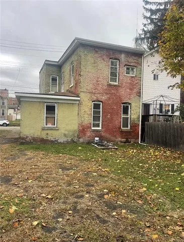 $27,500 | 814 3rd Avenue, Beaver Falls, PA 15010
