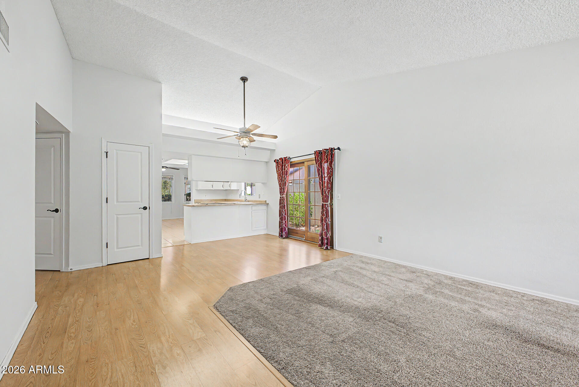542 South Higley Road, Unit 75 Mesa, AZ 85206 - Photo 6 of 39